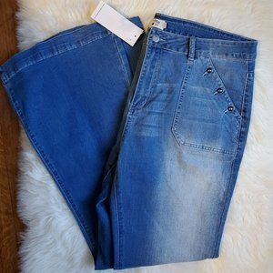 Crazy Train nwt jeans womens 13/31 13 31 (run large?) flare wide leg